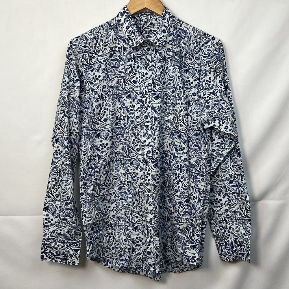 RAGA Man Blue and White Floral long sleeve button up shirt NWT size Medium